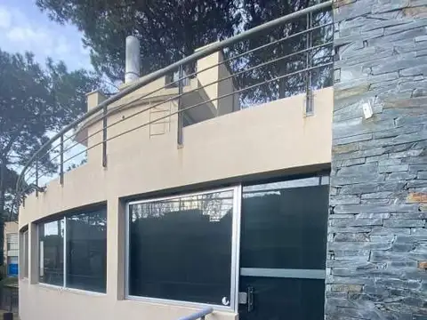 Local en Venta en Carilo, USD 721.000