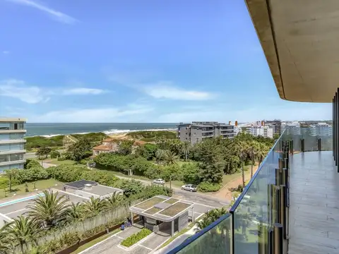 SURFSIDE VILLAGE  TRES AMB EN SUITE C/COCHERA !