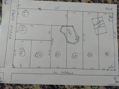 Los Caldenes esquina Santa Elena al 400