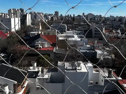 2 ambientes pequeños muy  luminoso cocina independiente muy