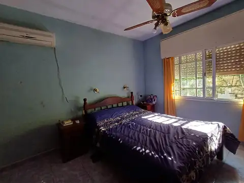 Casa 6 ambientes con 3 baños