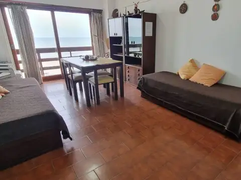 Avenida costanera 700