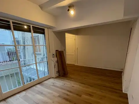 Corrientes 2000 , Piso 9