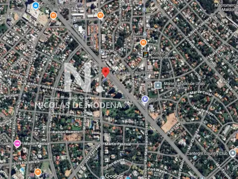 Local en Excepcional esquina