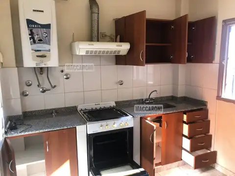Casa en Alquiler en Lomas del Mirador, $ 700.000