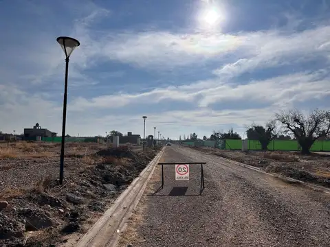 VENTA TERRENO BARRIO PRIVADO SOLAR DE OLIVOS