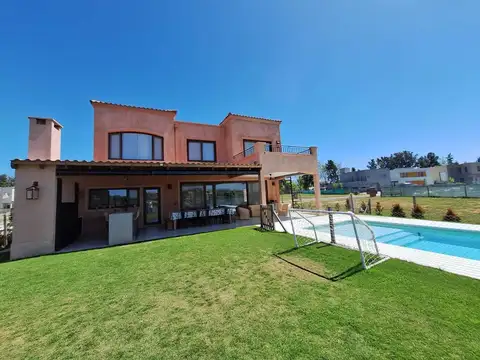 Arribeños, Benavidez, Provincia de Buenos Aires 1600