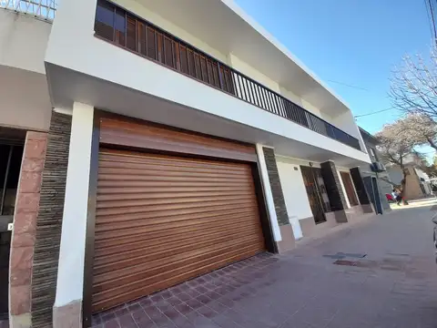 VENTA CASA 3 DORMITORIO B° BOMBAL SUR GODOY CRUZ