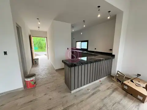 Casa 5 ambientes con 3 baños