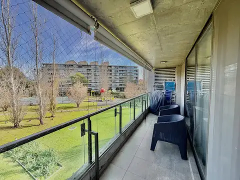 Caseros 145 Bis