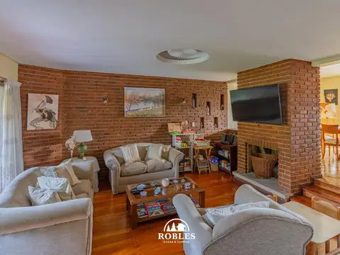 Casa en Venta con 1 cochera