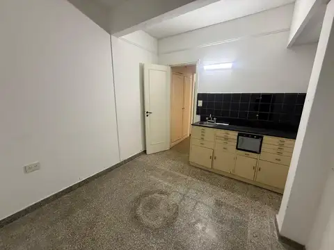 Avenida Córdoba 2400, Piso PB