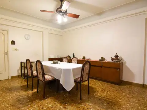 Departamento en Venta en Chacarita, USD 148.000