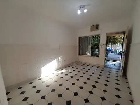 Depto Tipo Casa en Alquiler en Santa Fe, $ 680.000