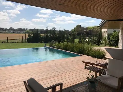 JORGE NEWBERY 4550, Mar Del Plata, Buenos Aires, Argentina.