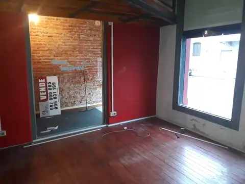 Local en Alquiler 40 años