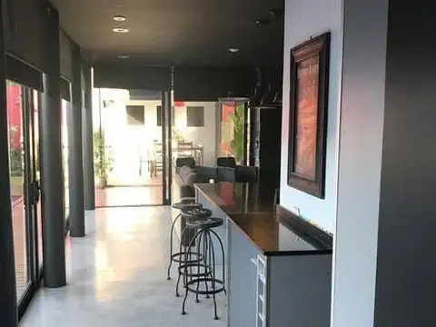 Casa en Venta en Monte Grande, USD 210.000