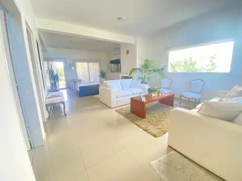 Casa Barrio Las Tipas, Nordelta