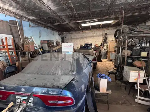 Bolinger 600, Piso 0