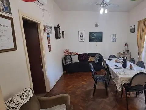 Depto Tipo Casa en Venta de 5 ambientes