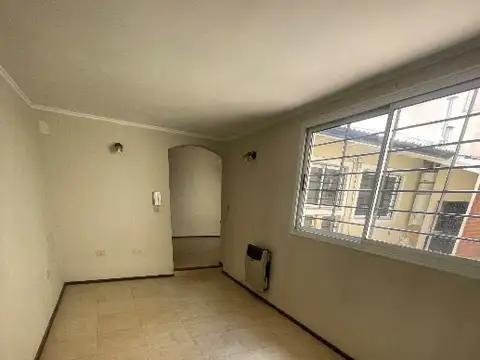 Casa tipo PH en venta de 3 Ambientes en Wilde Centro