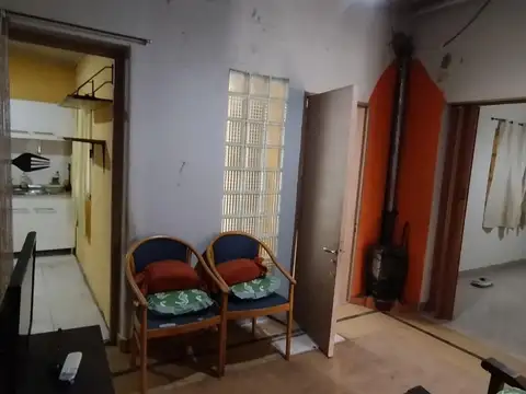 Casa En Venta! 2 Dorm. - Oportunidad!!