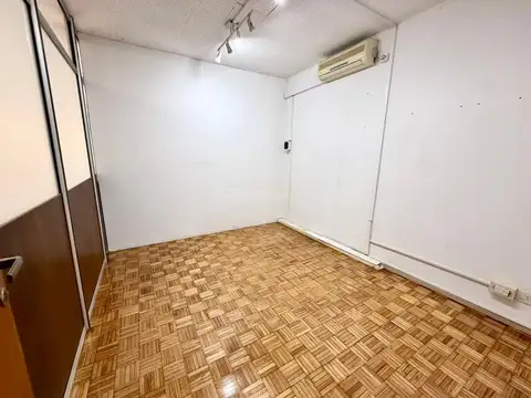 Oficina en Venta en Monserrat, USD 45.000