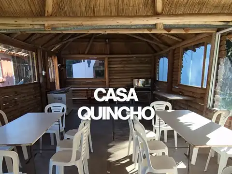 Casa con 8.000 m², pileta y quincho en Cuadro Nacional