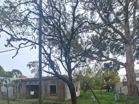 Casa a refaccionar en Barrio Albizola
