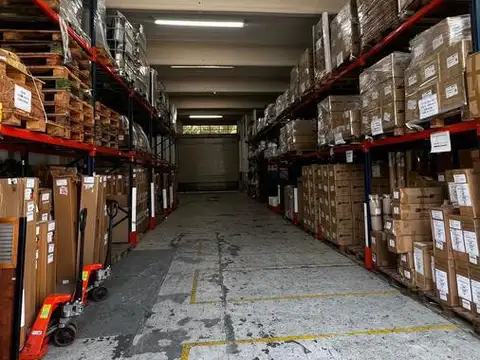 Galpon en Venta 17  mts Frente