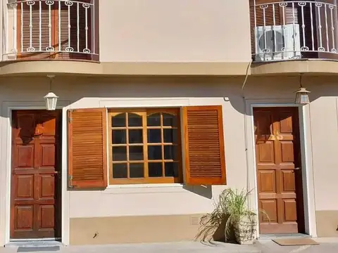 Julio Besada 7900