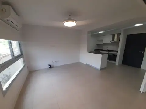 Departamento en Alquiler en Ituzaingo, $ 550.000