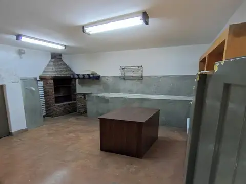 Galpon en Alquiler en Villa Luro, $ 2.900.000