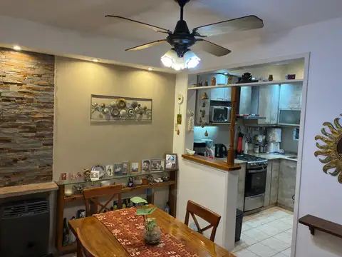 Depto Tipo Casa en Venta de 3 ambientes