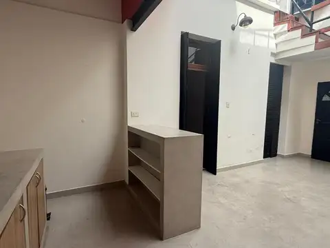 Depto Tipo Casa en Alquiler en Villa Crespo, $ 1.900.000