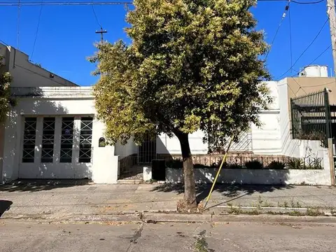 Casa en Venta en Zárate, USD 155.000