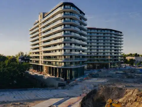 Uruguay 4075, Victoria, Buenos Aires.