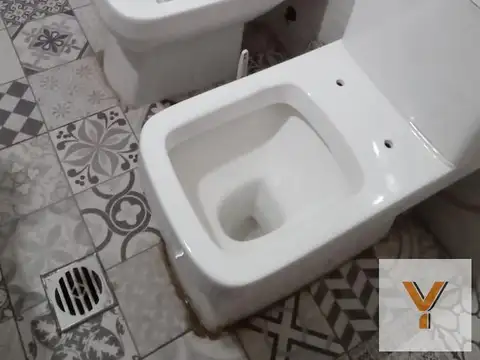 Casa 2 ambientes con 1 baño