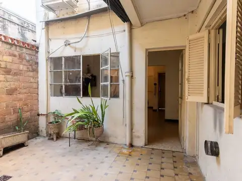 Depto Tipo Casa 4 ambientes con 1 baño