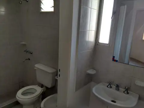 ESPECTACULAR DPTO DE 1 DORM MAS COCHERA EN ALTO ALBERDI