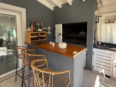 Avenida Gaspar Campos 2800