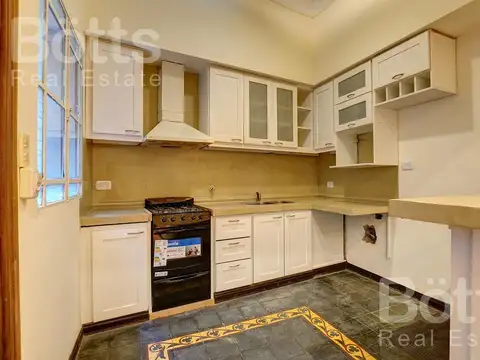 Depto Tipo Casa 3 ambientes con 2 baños