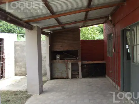 Casa 3 ambientes con 1 baño