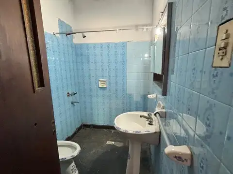 Casa en Alquiler con 1 cochera