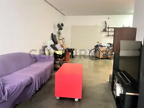 Nazarre 5000, Piso 0