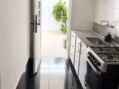 Depto Tipo Casa en Venta de 2 ambientes