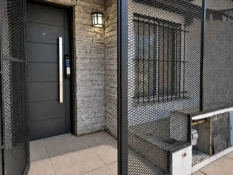 Depto Tipo Casa 2 ambientes con 1 baño