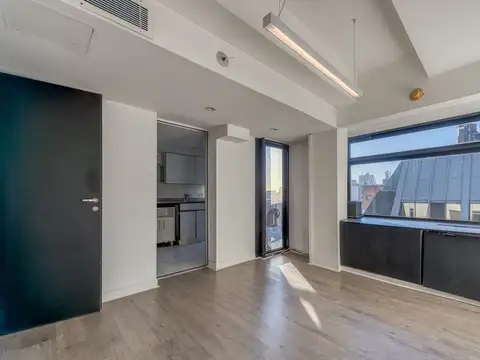 Oficina en Alquiler 43 años