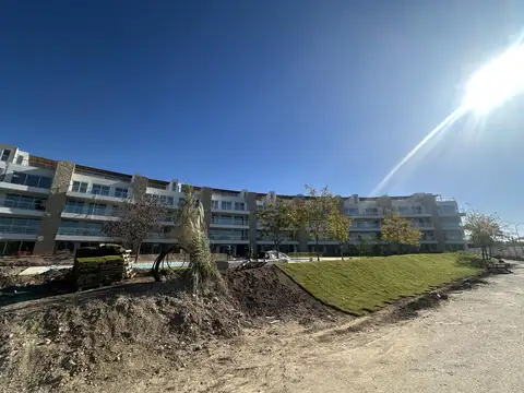 Excelente emprendimiento de categoría, en complejo LAGUNITA, Nordelta, Tigre