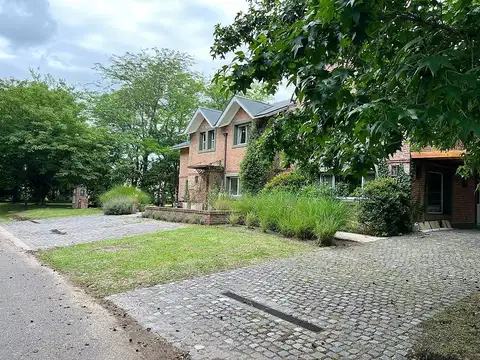 Barrio Los Alcanfores - Pilar